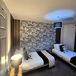 Boutique 2 Bed Abode - Parking - Garden Bristol