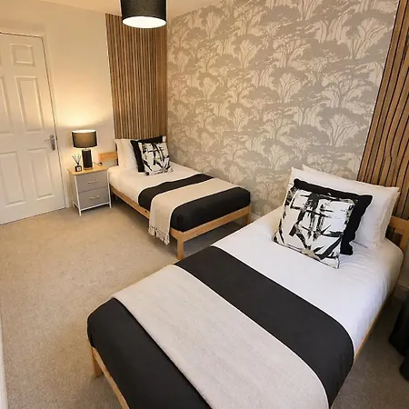 Boutique 2 Bed Abode - Parking - Garden * Bristol