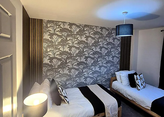 Boutique 2 Bed Abode - Parking - Garden بريستول